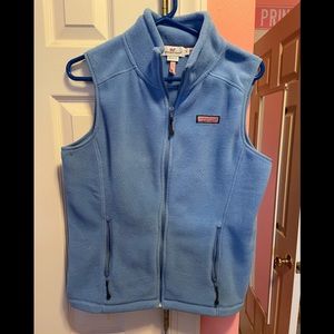 Vineyard vines fleece vest